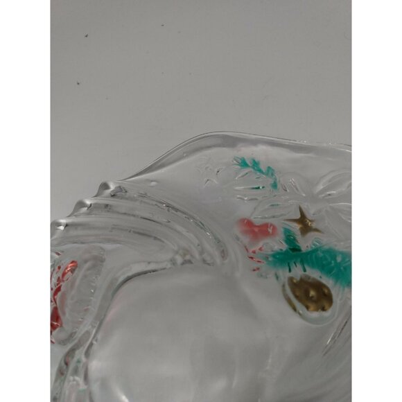 Clear Glass Christmas Candy Bowl/Platter with etched Santa & Florals 9" Diameter - Picture 7 of 11